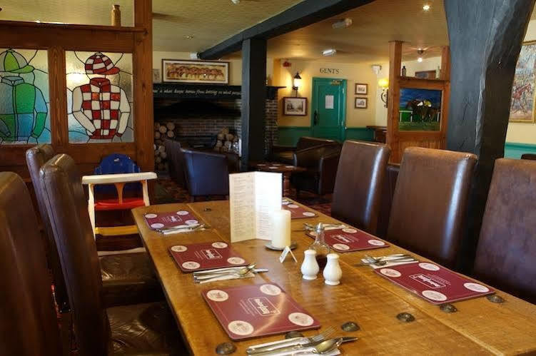 Newmarket Inn Lewes Buitenkant foto